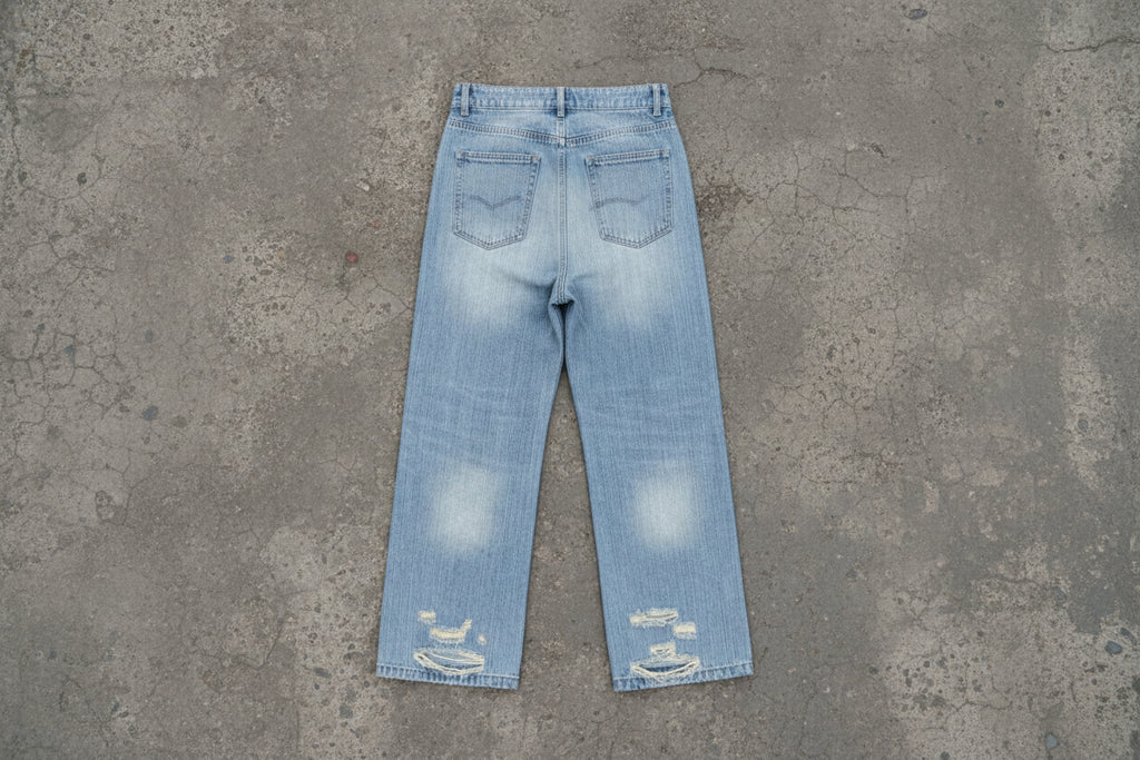 Vintage Wash – Distressed Denim Jeans